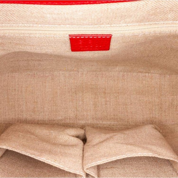 GUCCI Red Leather Shoulder Bag - Picture 4 of 8